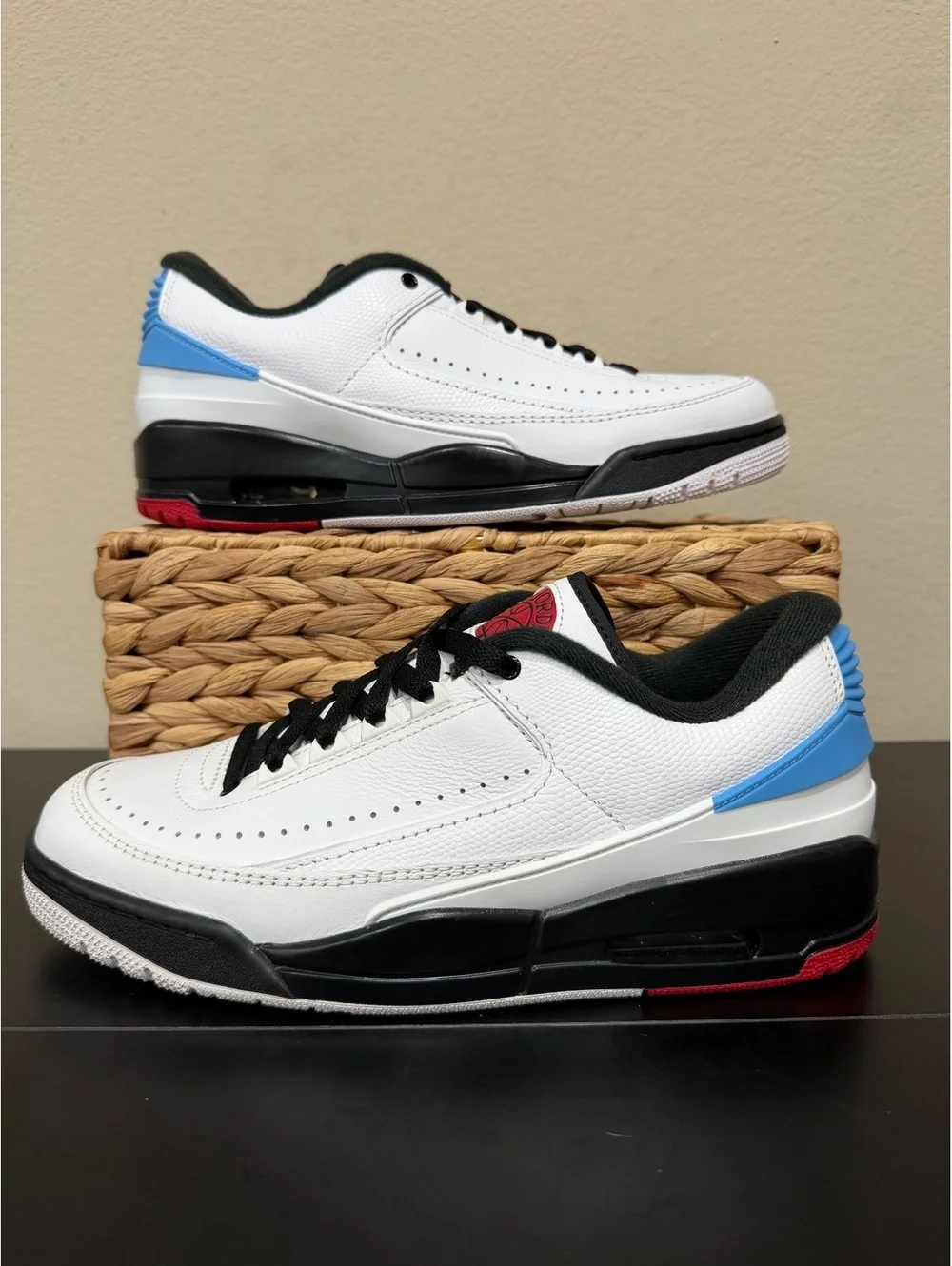 Size 9 - Air Jordan 2/3 “UNC to Chicago”